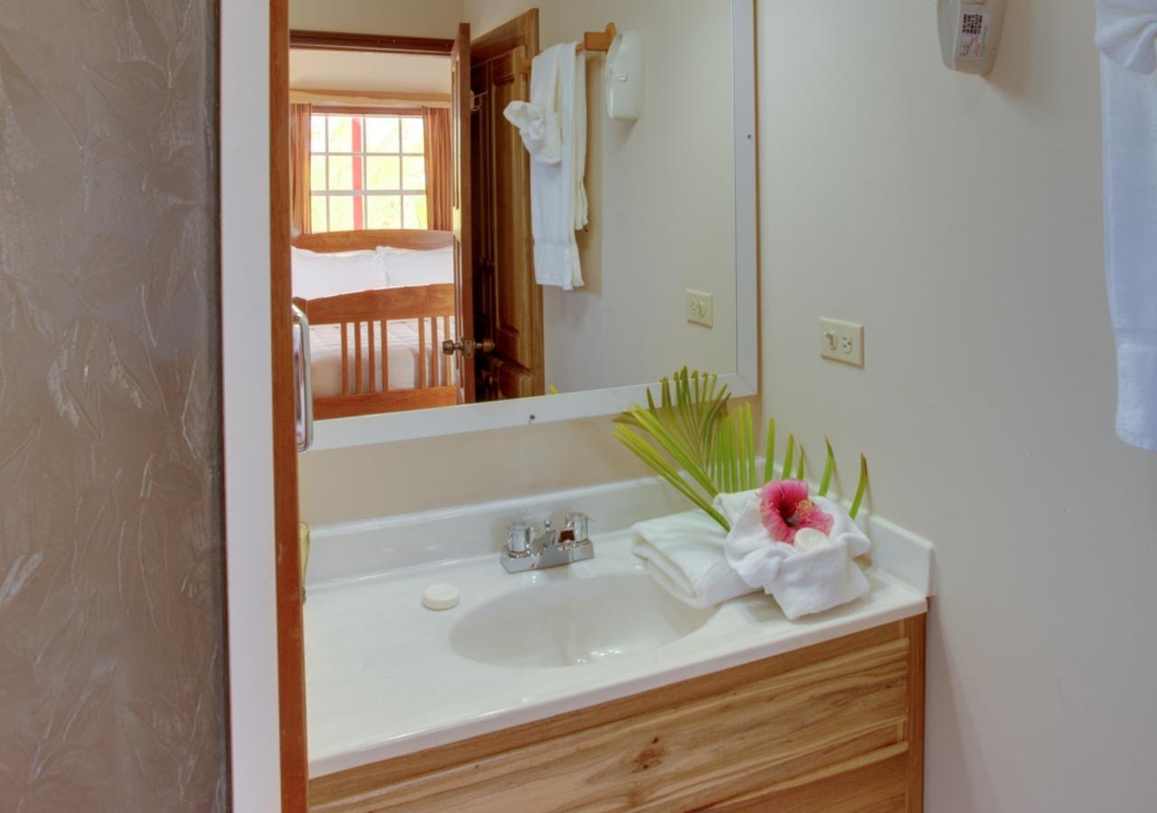 Coco Plum All Inclusive Resort Dangriga Exterior foto